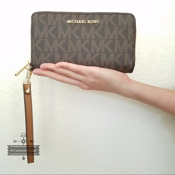NWT Michael Kors Large Jet set travel wallet phone - Picture 5 of 8